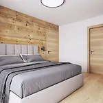 Pure Alpine * Schladming