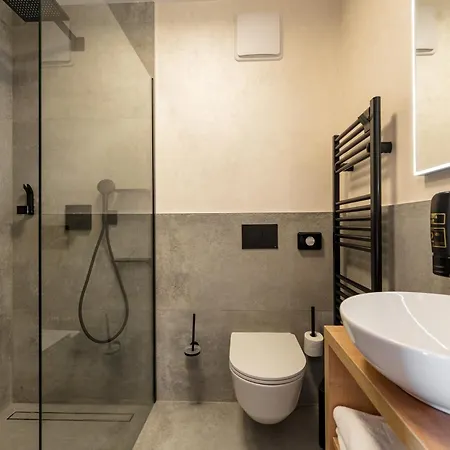 Pure Alpine シュラートミンク