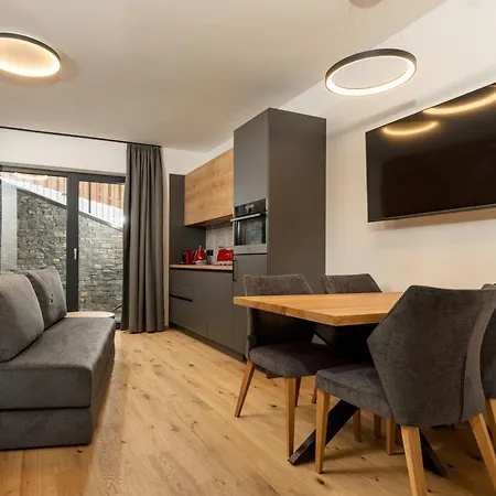 Pure Alpine * Schladming