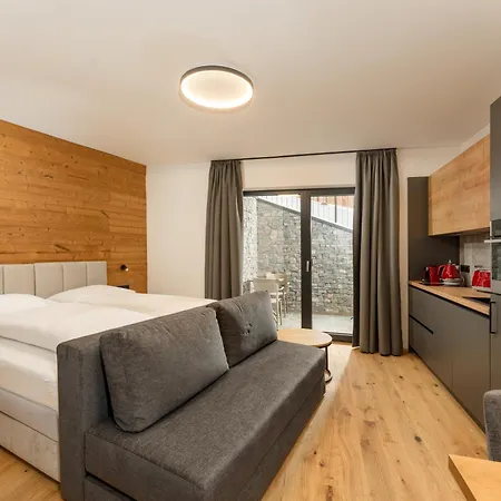 Pure Alpine シュラートミンク