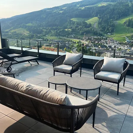 شقة Pure Alpine سخلادميخ