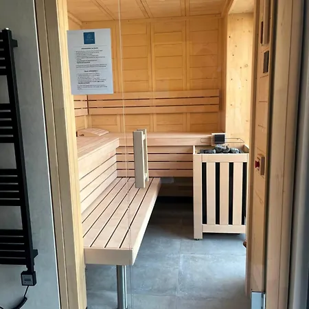 アパート Pure Alpine シュラートミンク